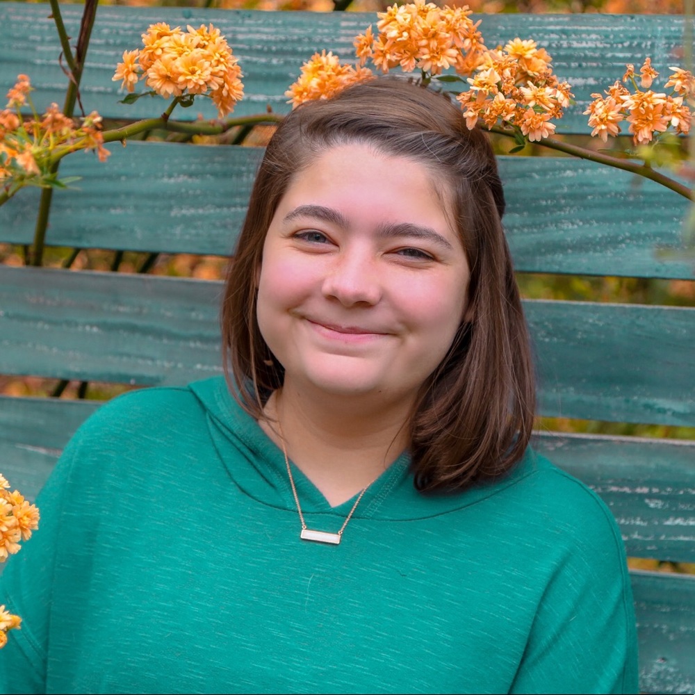 Meet your Posher, Abigail